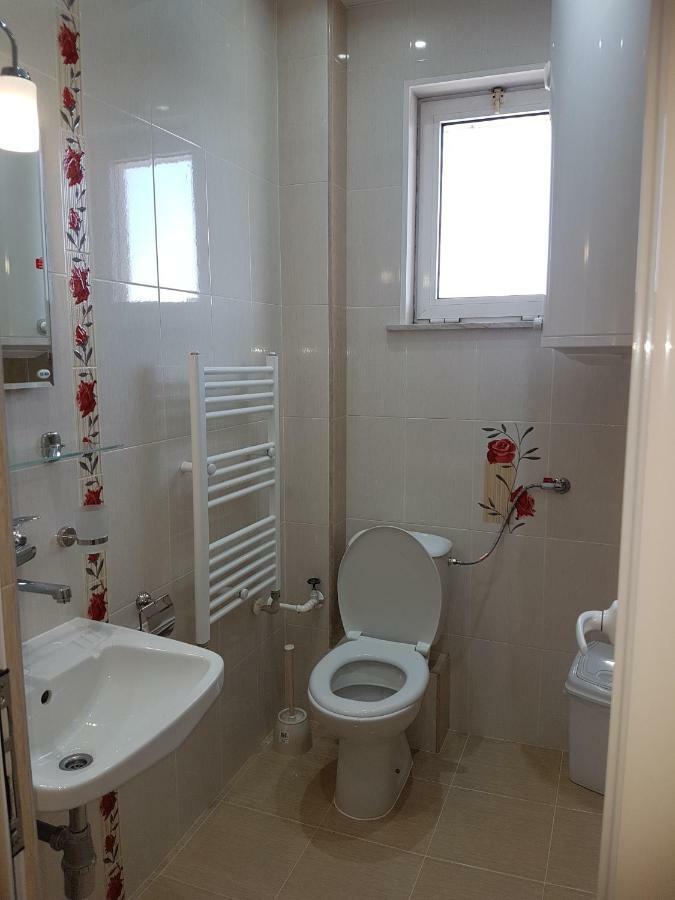 Family Hotel Zhelkovi - Olympia Kharmanli Eksteriør bilde